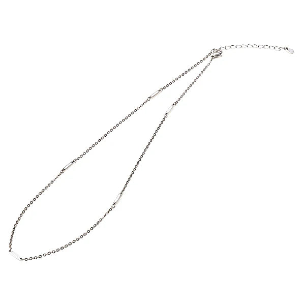 Collar de Cadena de Titanio Station