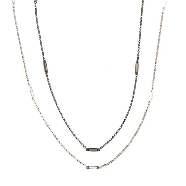Collar de Cadena de Titanio Station